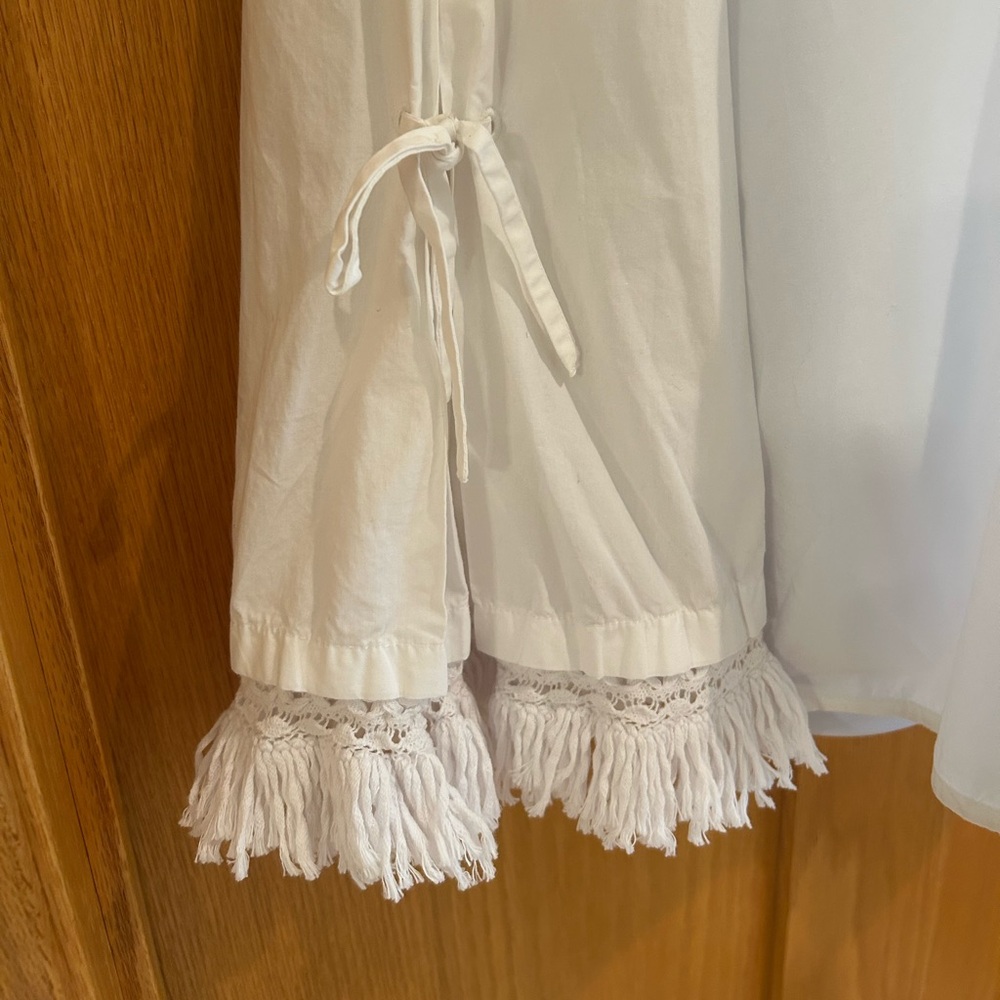 TORY‎ BURCH Sophie Fringed Crochet Trimmed 100% Cotton Poplin Top Size 12 - Picture 4 of 10